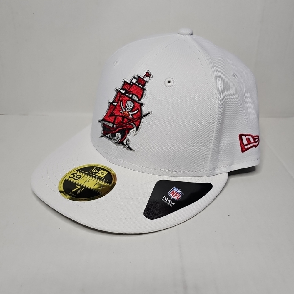 Tampa Bay Buccaneers New Era 59FIFTY Omaha Alternate Logo Men Size 7-3/8 Hat Cap